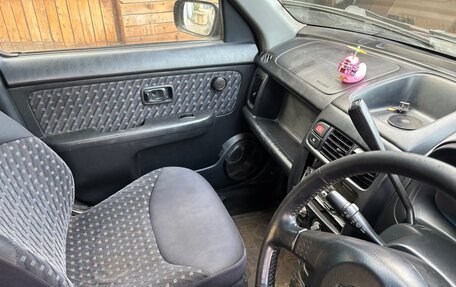 Nissan Cube II, 1999 год, 124 000 рублей, 17 фотография