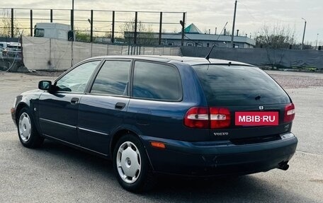 Volvo V40 I, 2003 год, 350 000 рублей, 3 фотография