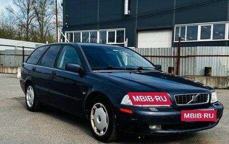 Volvo V40 I, 2003 год, 350 000 рублей, 2 фотография
