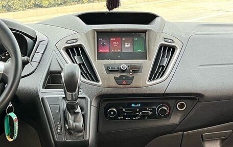 Ford Tourneo Custom I рестайлинг, 2020 год, 2 120 000 рублей, 17 фотография