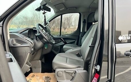 Ford Tourneo Custom I рестайлинг, 2020 год, 2 120 000 рублей, 12 фотография