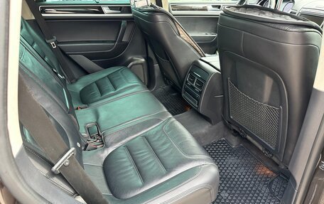 Volkswagen Touareg III, 2017 год, 3 870 000 рублей, 15 фотография