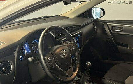 Toyota Corolla, 2016 год, 1 690 000 рублей, 12 фотография