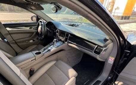 Porsche Panamera II рестайлинг, 2010 год, 2 400 000 рублей, 5 фотография