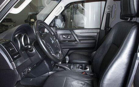 Mitsubishi Pajero IV, 2012 год, 2 085 900 рублей, 17 фотография