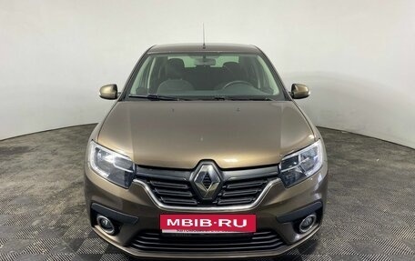 Renault Logan II, 2018 год, 770 000 рублей, 2 фотография