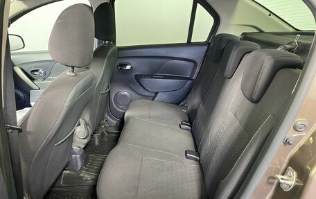 Renault Logan II, 2018 год, 770 000 рублей, 17 фотография