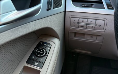 Hyundai Genesis II, 2014 год, 2 250 000 рублей, 23 фотография