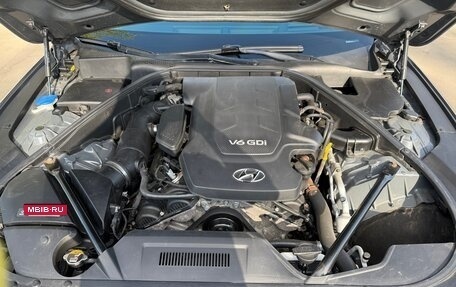 Hyundai Genesis II, 2014 год, 2 250 000 рублей, 17 фотография