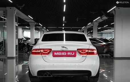 Jaguar XE I рестайлинг, 2016 год, 2 460 000 рублей, 6 фотография