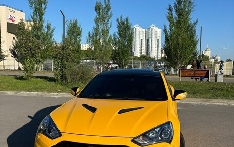 Hyundai Genesis Coupe I рестайлинг, 2012 год, 1 800 000 рублей, 2 фотография