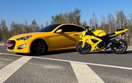 Hyundai Genesis Coupe I рестайлинг, 2012 год, 1 800 000 рублей, 5 фотография