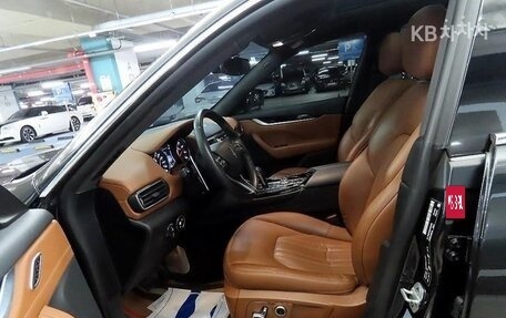 Maserati Levante I, 2022 год, 4 780 000 рублей, 6 фотография