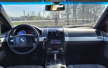 Volkswagen Touareg III, 2009 год, 630 000 рублей, 10 фотография