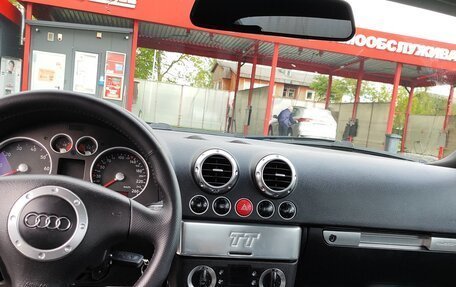 Audi TT, 2001 год, 750 000 рублей, 3 фотография