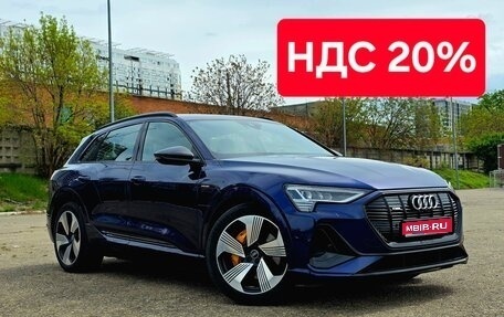 Audi e-tron I, 2020 год, 4 000 000 рублей, 1 фотография