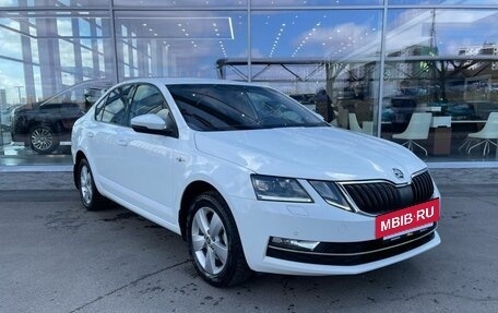 Skoda Octavia, 2018 год, 1 380 000 рублей, 2 фотография