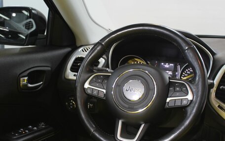Jeep Compass II, 2019 год, 2 490 000 рублей, 18 фотография