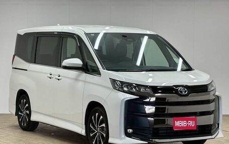 Toyota Noah, 2024 год, 3 777 777 рублей, 1 фотография