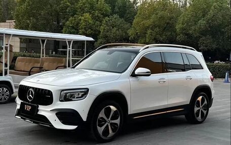 Mercedes-Benz GLB, 2021 год, 2 200 000 рублей, 1 фотография