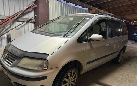 Volkswagen Sharan I рестайлинг, 2003 год, 420 000 рублей, 1 фотография