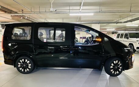 Hyundai Staria, 2025 год, 5 450 000 рублей, 3 фотография