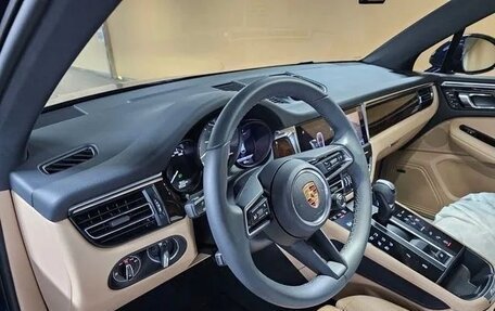 Porsche Macan I рестайлинг, 2022 год, 8 166 067 рублей, 11 фотография