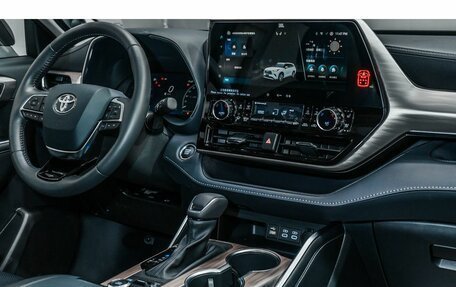 Toyota Highlander, 2024 год, 5 570 000 рублей, 13 фотография