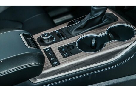 Toyota Highlander, 2024 год, 5 570 000 рублей, 16 фотография