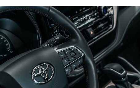 Toyota Highlander, 2024 год, 5 570 000 рублей, 26 фотография