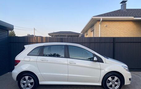 Mercedes-Benz B-Класс, 2011 год, 1 249 000 рублей, 4 фотография