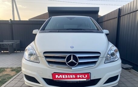 Mercedes-Benz B-Класс, 2011 год, 1 249 000 рублей, 3 фотография