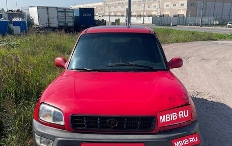 Toyota RAV4, 1998 год, 250 000 рублей, 12 фотография