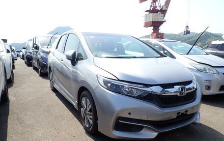 Honda Shuttle II, 2017 год, 1 600 000 рублей, 6 фотография