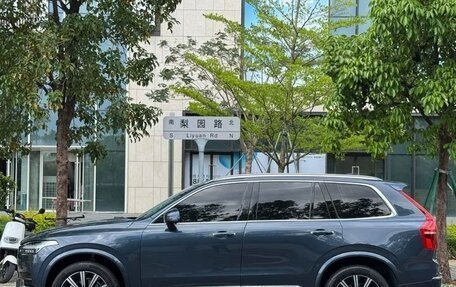 Volvo XC90 II рестайлинг, 2021 год, 4 500 000 рублей, 5 фотография