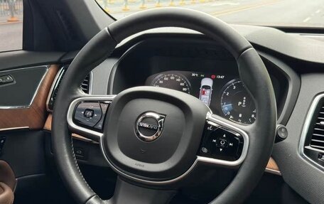 Volvo XC90 II рестайлинг, 2021 год, 4 500 000 рублей, 16 фотография