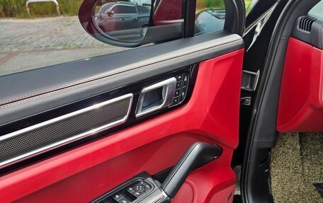 Porsche Cayenne III, 2022 год, 10 700 228 рублей, 5 фотография