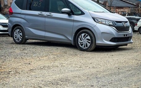 Honda Freed II, 2019 год, 1 350 000 рублей, 7 фотография