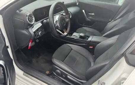 Mercedes-Benz GLA, 2022 год, 2 150 000 рублей, 6 фотография