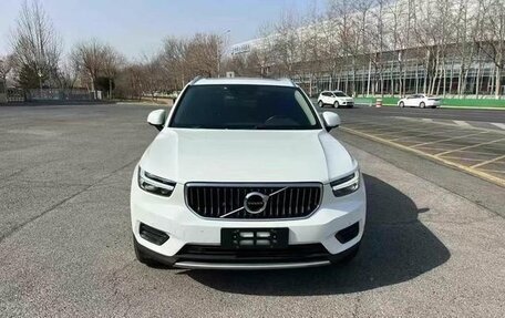 Volvo XC40 I, 2021 год, 1 969 442 рублей, 3 фотография