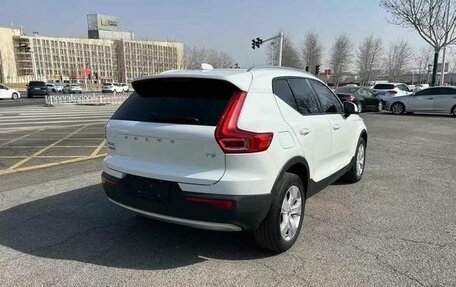 Volvo XC40 I, 2021 год, 1 969 442 рублей, 4 фотография
