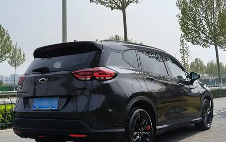 Chevrolet Orlando, 2020 год, 1 550 000 рублей, 8 фотография