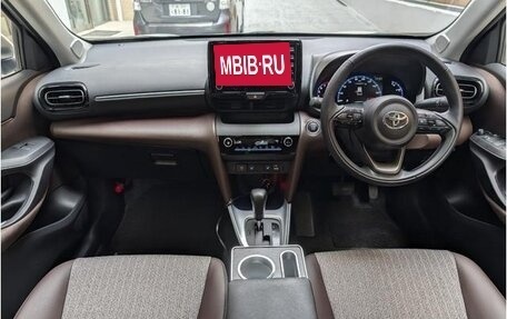 Toyota Yaris Cross, 2022 год, 1 570 002 рублей, 11 фотография