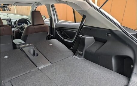 Toyota Yaris Cross, 2022 год, 1 570 002 рублей, 23 фотография