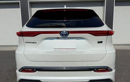 Toyota Harrier, 2021 год, 2 486 000 рублей, 4 фотография
