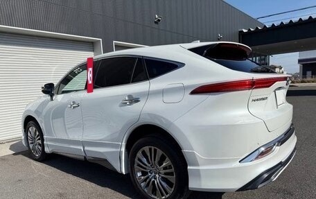 Toyota Harrier, 2021 год, 2 486 000 рублей, 3 фотография