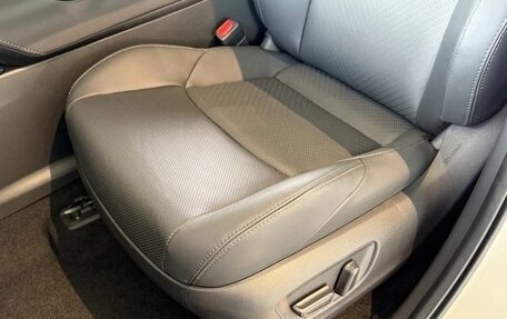 Toyota Harrier, 2021 год, 2 486 000 рублей, 34 фотография