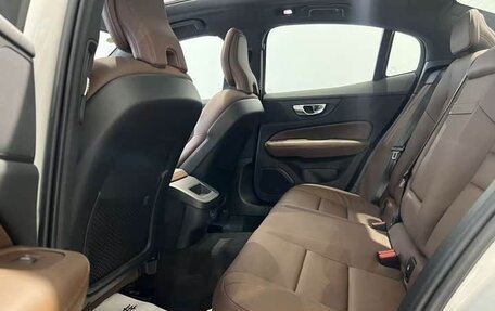 Volvo S60 III, 2021 год, 2 375 000 рублей, 9 фотография
