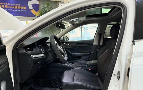 Skoda Octavia IV, 2022 год, 2 100 000 рублей, 13 фотография