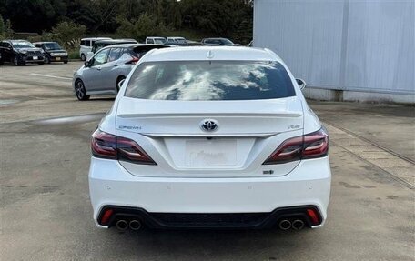 Toyota Crown, 2021 год, 2 626 000 рублей, 5 фотография